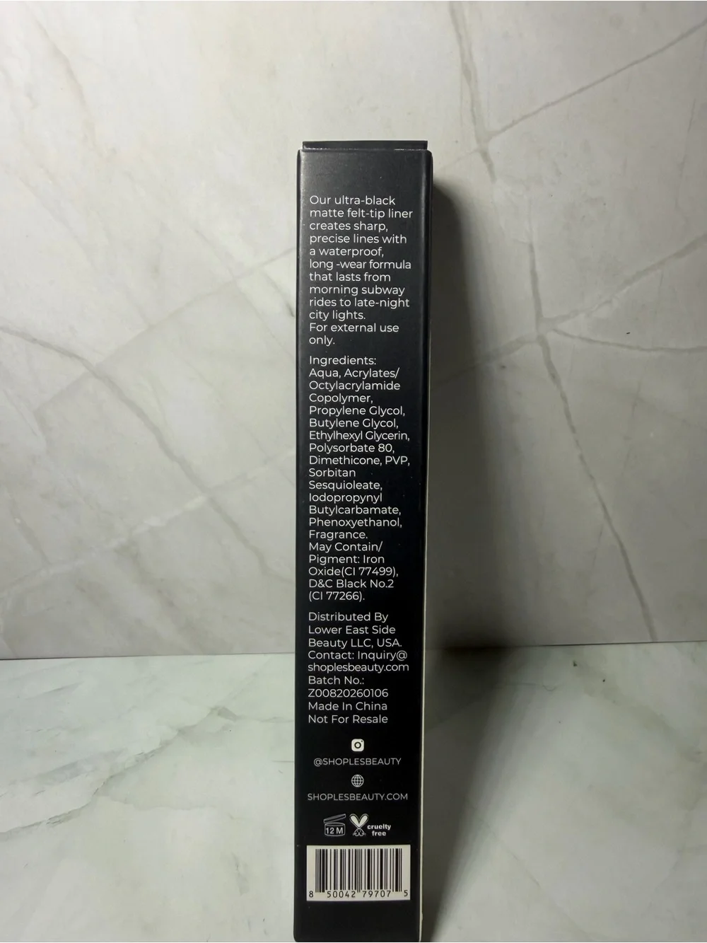 Les Beauty Felt Tip Eyeliner in Black
